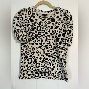 Who What Wear Black and Cream Boxy Short Sleeve Blouse